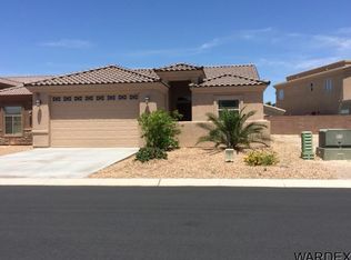 725 Malibu Pl, Lake Havasu City, AZ 86403