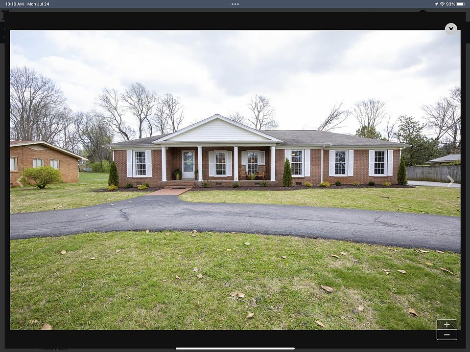 1st image of 1123 Houston Dr