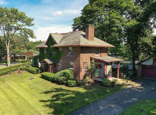 50 Adams Pl, Delmar, NY 12054