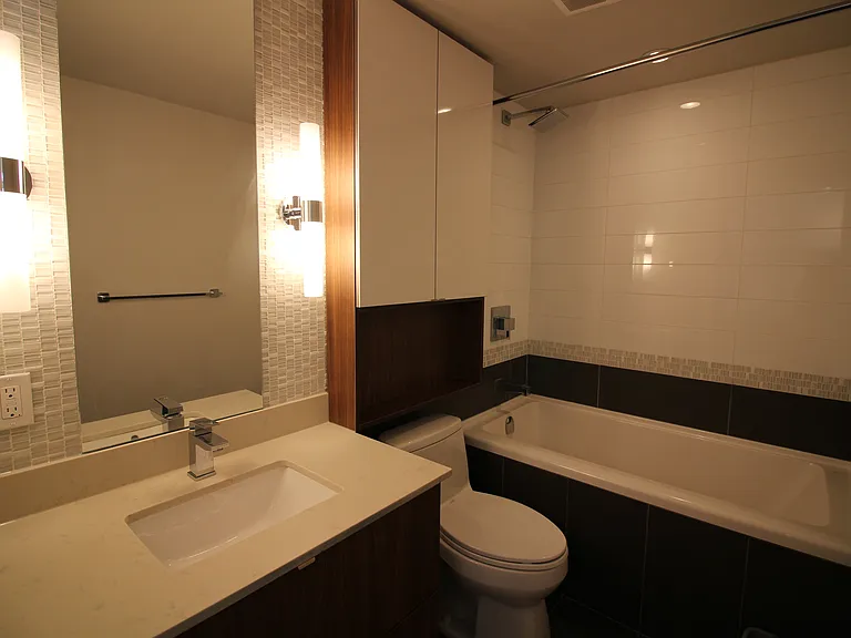 159 W 2nd Ave #619 — Photo 7