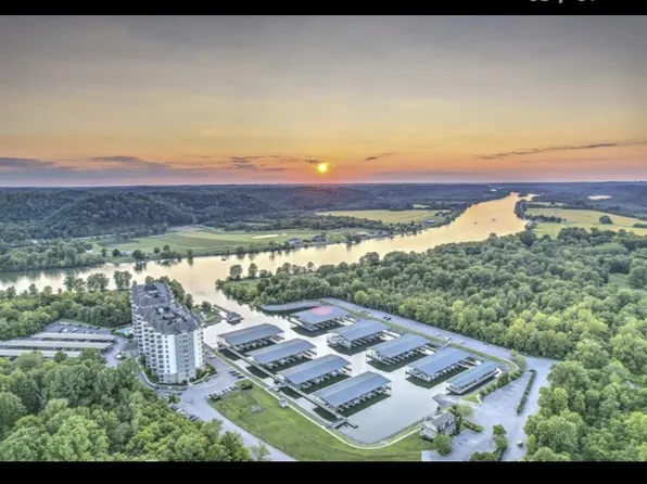 400 Warioto Way APT 401, Ashland City, TN 37015