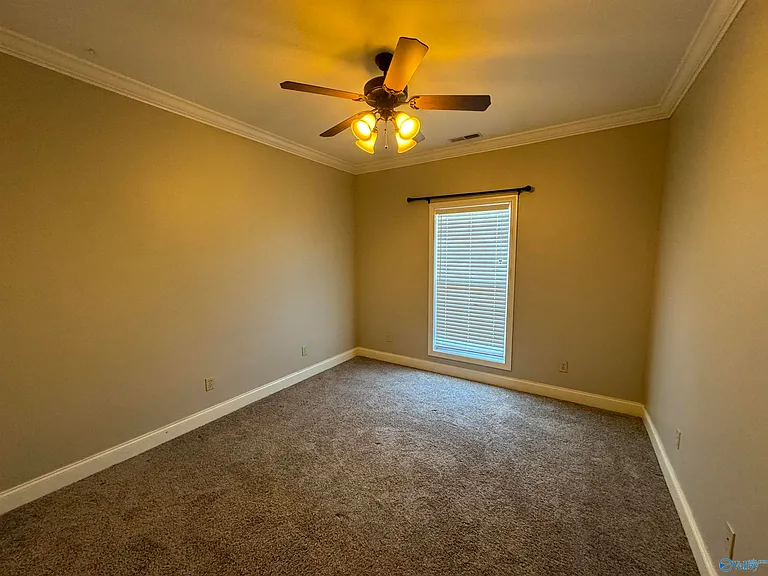 126 Bilton Dr — Photo 13