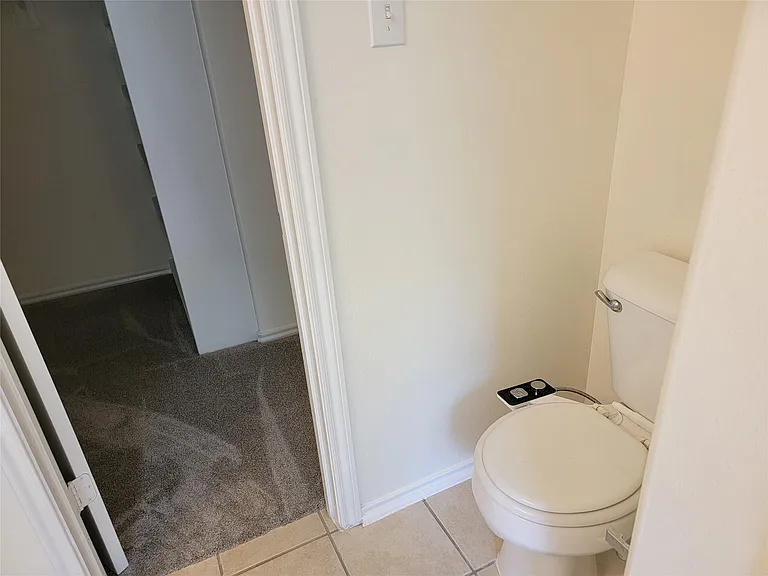 424 Folk Crest Ln — Photo 21
