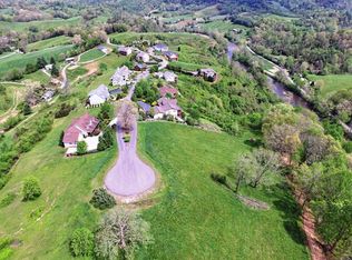 9 Everview Ln, Waynesville, NC 28785