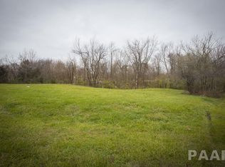 1225 N Nofsinger Rd, Metamora, IL 61548