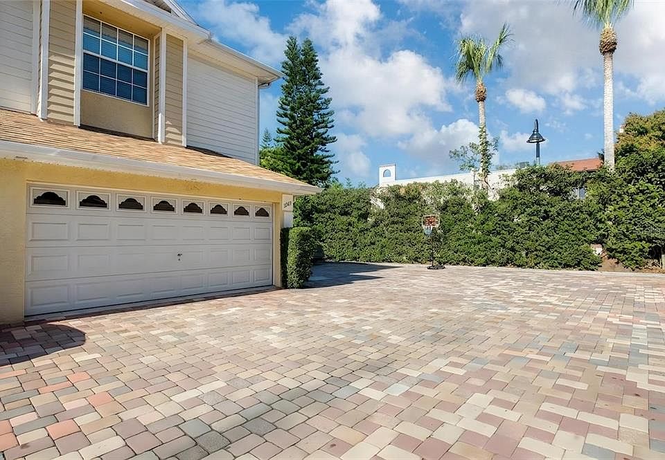 1st image of 2982 ESTANCIA PLACE