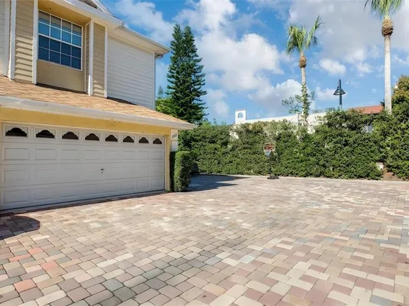 2982 ESTANCIA PLACE, CLEARWATER, FL 33761