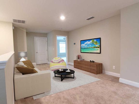 4th image of 111 Silver Creek Pl