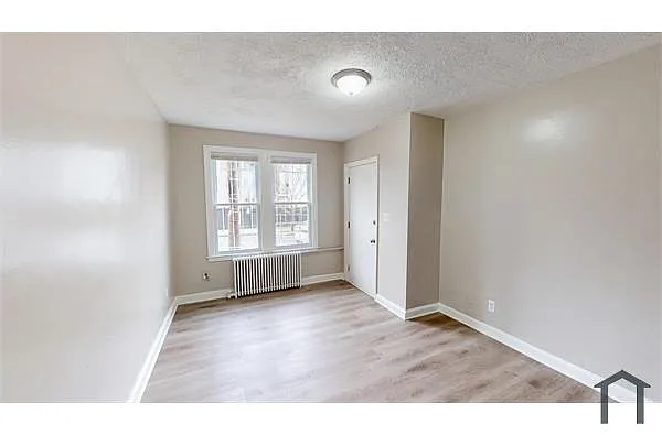 Building Photo - 1853 Kendall St NE #2