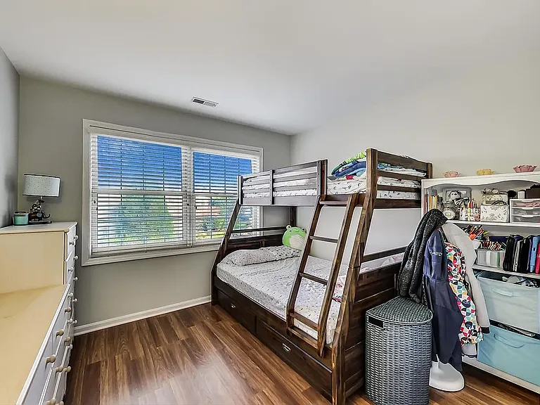 3245 Daniels Ct — Photo 14