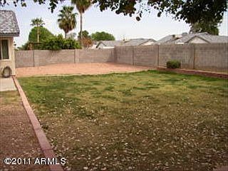 3rd image of 8027 W Columbine Dr