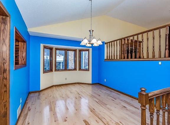 4th image of 10711 Lee Dr