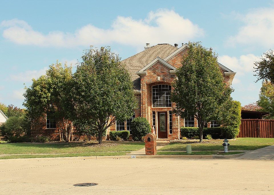 1st image of 140 Paige Ct
