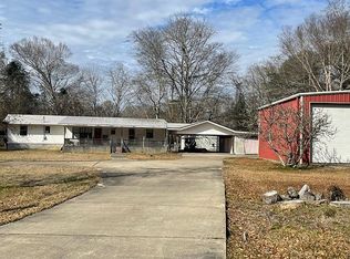 57 Dean Griner Dr, Columbia, MS 39429