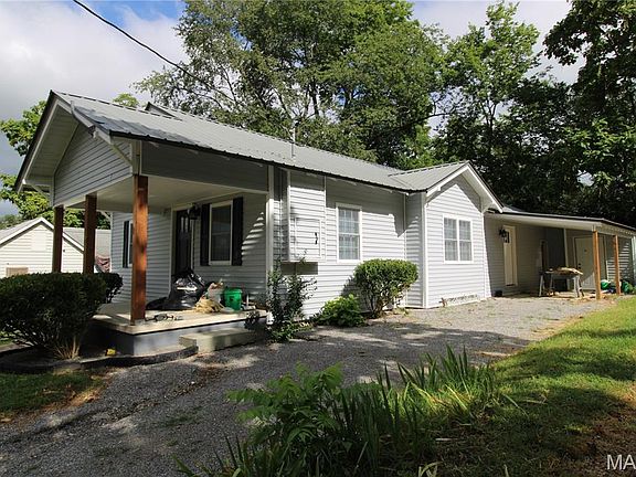 5th image of 1409 Spring St