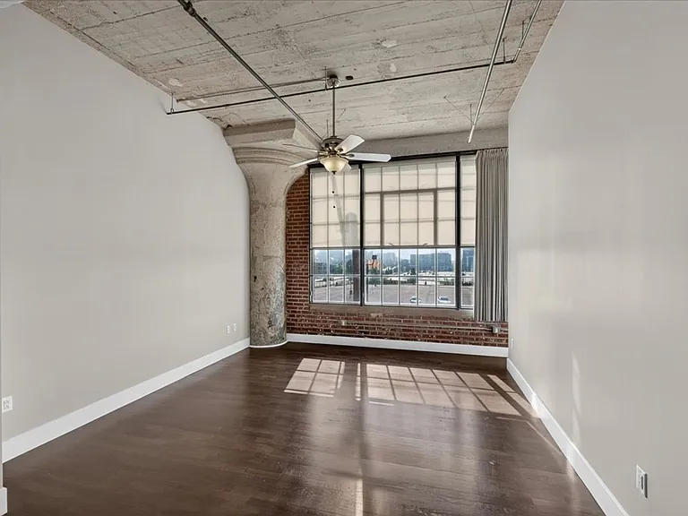 4100 Forest Park Ave #213 — Photo 13