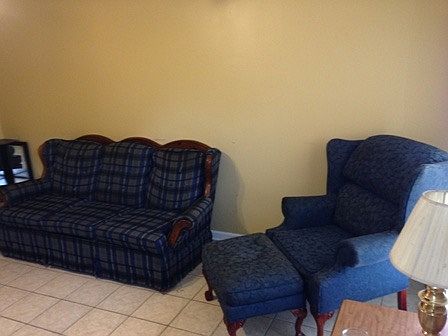 4th image of 2200 Woodside Dr