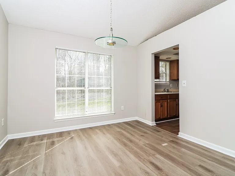 4498 Whitt Station Run NW — Photo 7