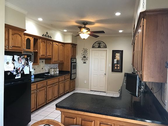 5th image of 116 Sandalwood Dr