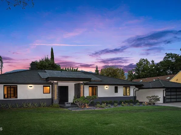 455 Richmond Rd, La Canada Flintridge, CA 91011