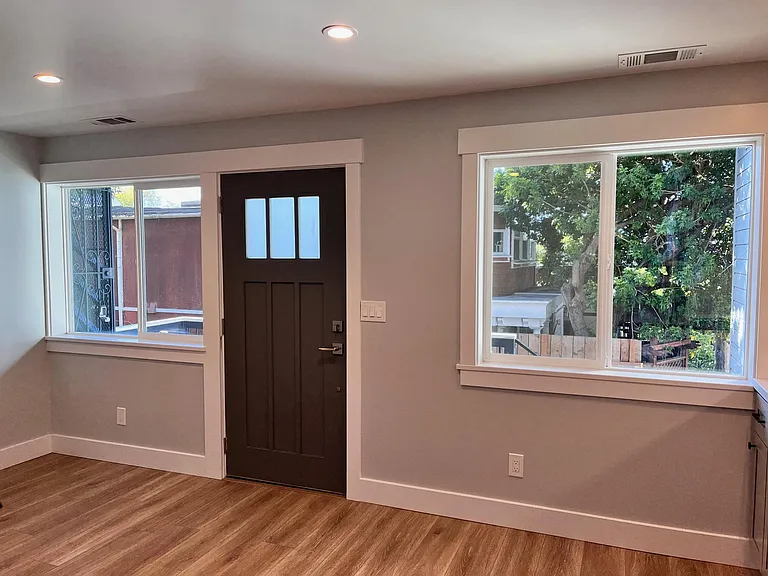 1630 Treat Ave — Photo 2