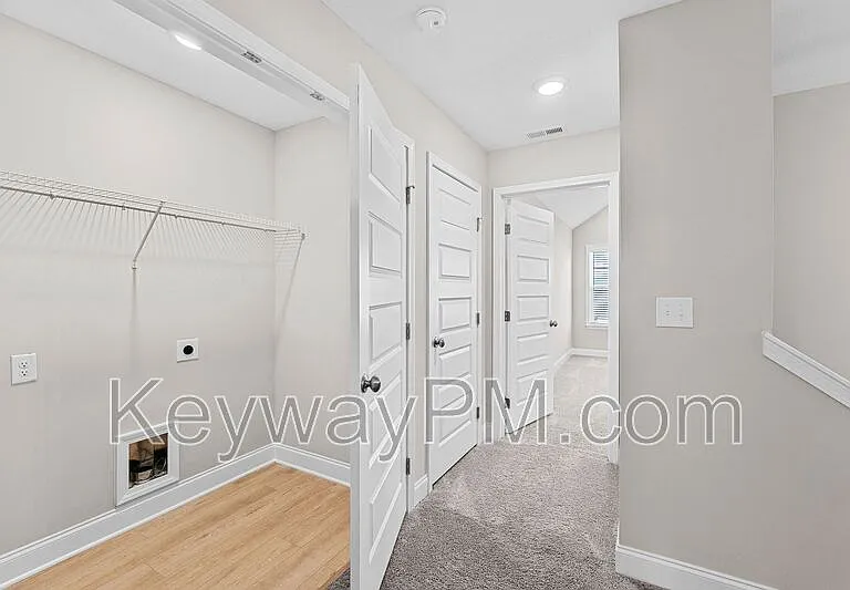 3125 Venetian Dr — Photo 13