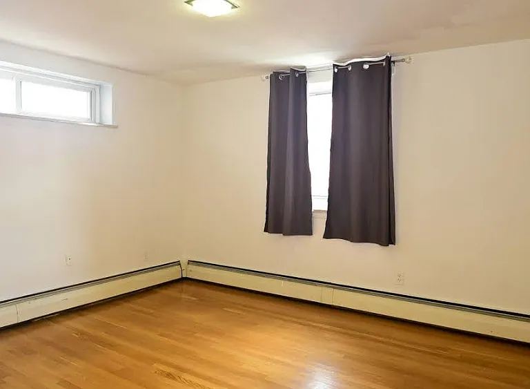 11 Commonwealth Ct #6 — Photo 2