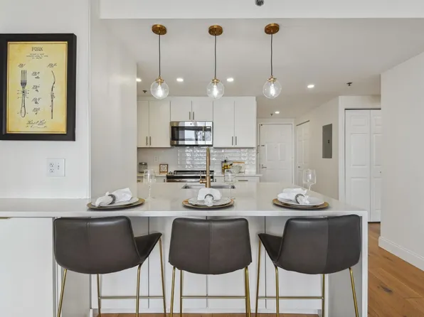 1 2nd St APT 2010, Jersey City, NJ 07302