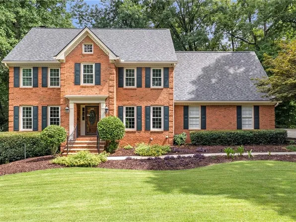 4665 Outer Bank Dr, Peachtree Corners, GA 30092