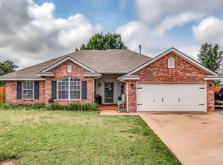 924 Taylor Ave NW, Piedmont, OK 73078