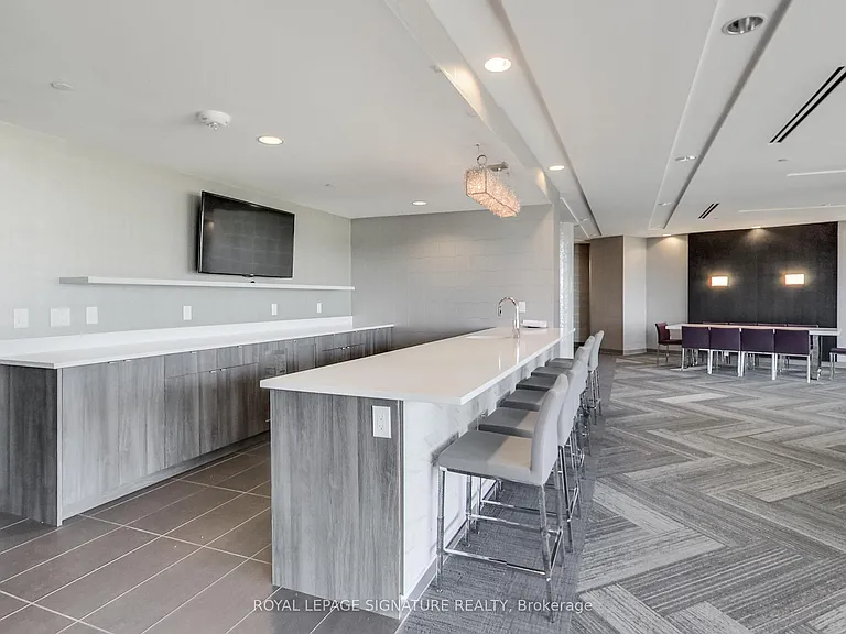 51 E Liberty St #509 — Photo 29