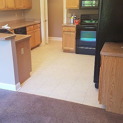 5th image of 1804 Lake Forest Dr