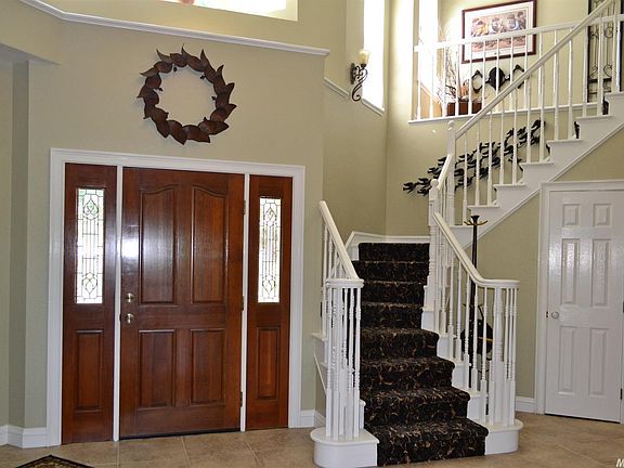 3rd image of 314 Ironwood Cir