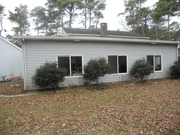 View of the pool room from the rear yard!