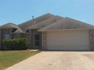 3633 Vienna Dr, College Station, TX 77845