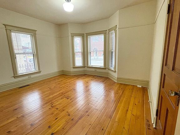 3rd image of 214 S Throop St