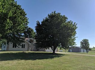 6410 Malcolm Lake Rd, Edgerton, MO 64444