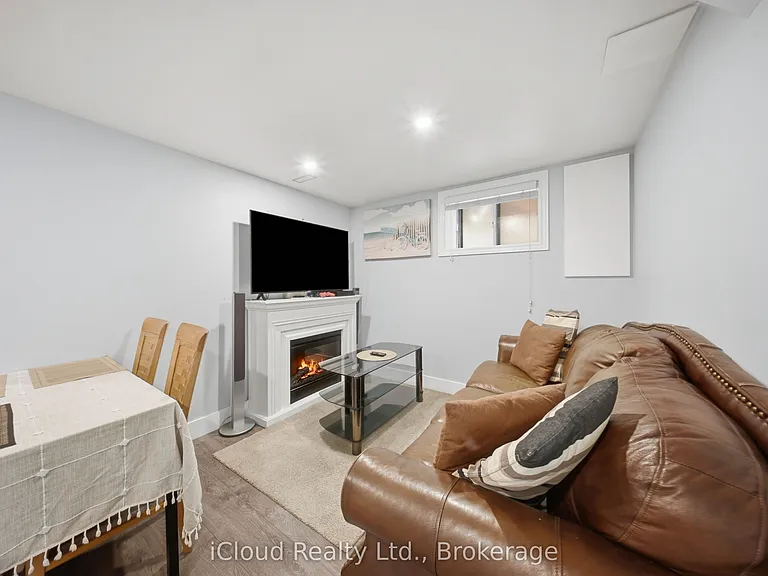 1226 Lansdowne Ave #BASEMENT — Photo 6