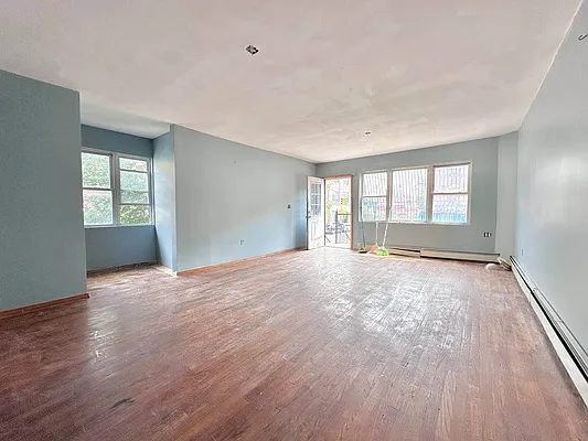 Rented by Doorway NYC, LLC | media 2