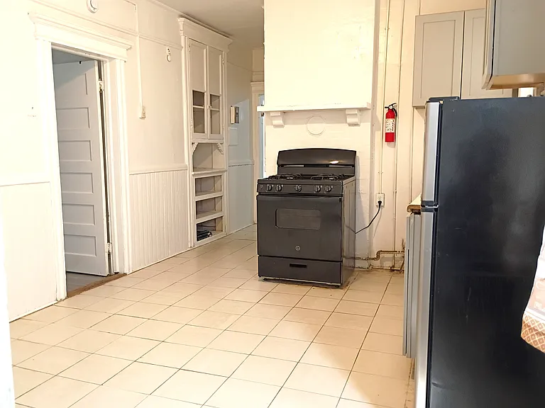 482 Irvine Turner Blvd #2 — Photo 6