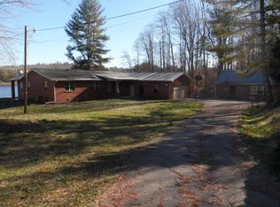 168 Pine Creek (webb Private Dr) Rd, Oneida, TN 37841