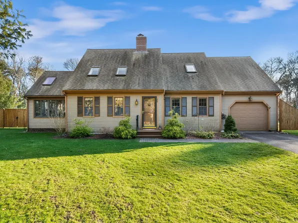 28 Quisset Road, Centerville, MA 02632