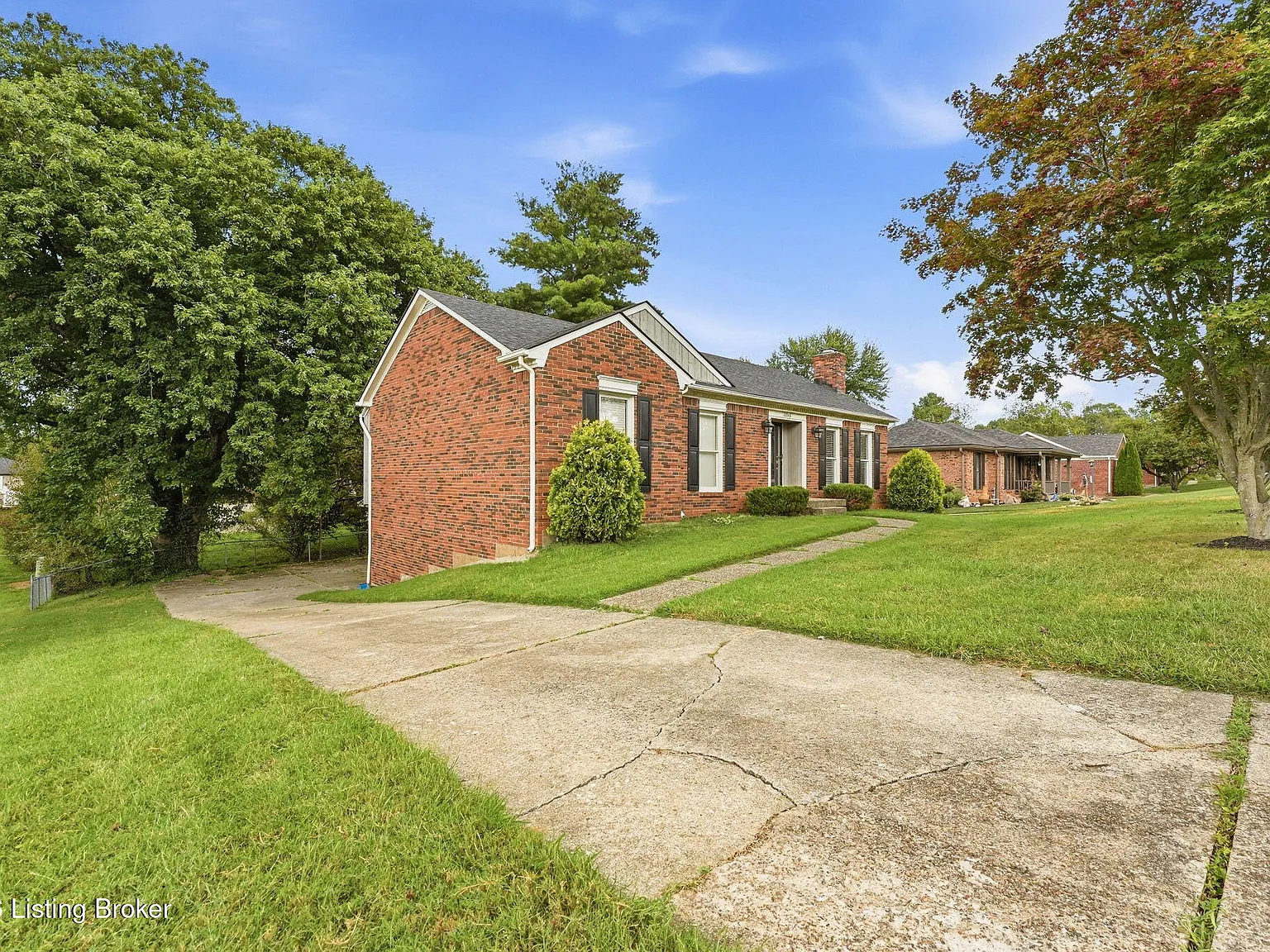 3 bed, 2.5 bath, 2136 sqft, $2,500 — Photo 4