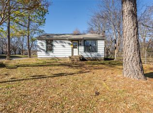 529 D St SE, Ardmore, OK 73401