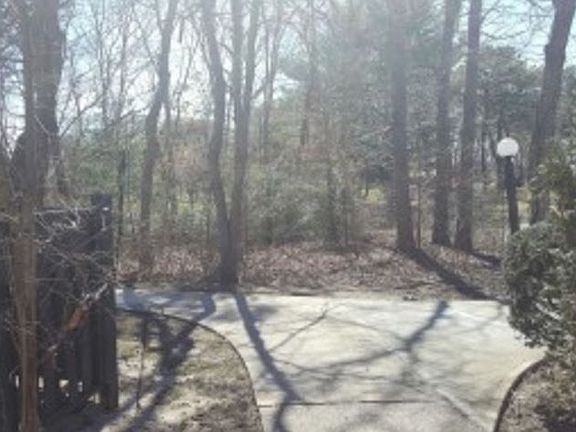 5th image of 839 Golf Ln