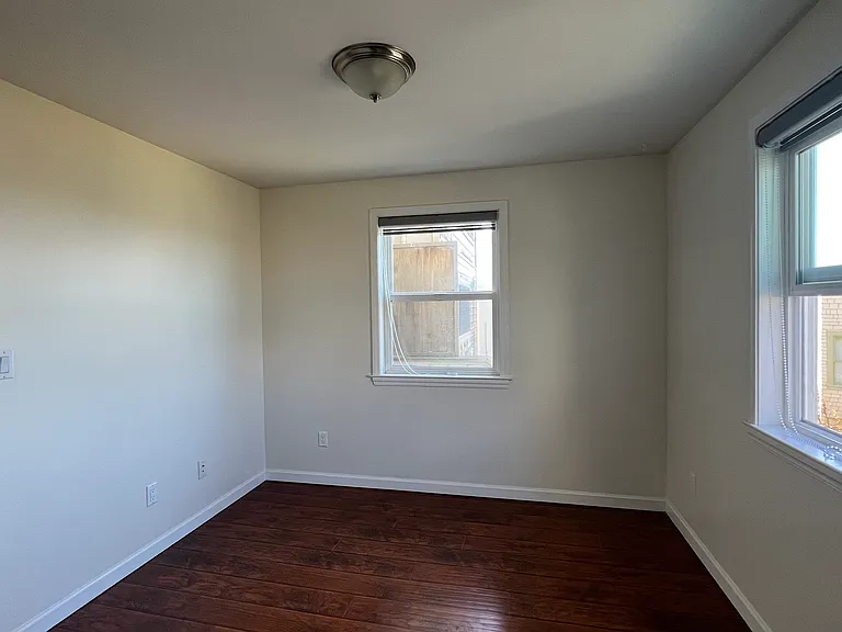 632 Parnassus Ave — Photo 7