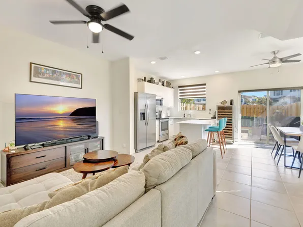 12227 NW 23rd Path, Miami, FL 33167