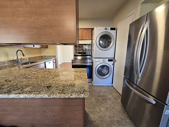 5th image of 14443 Turin Ln