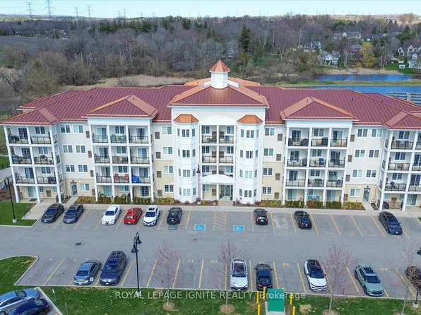 80 Shipway Ave #215, Clarington, ON L1B 0V8
