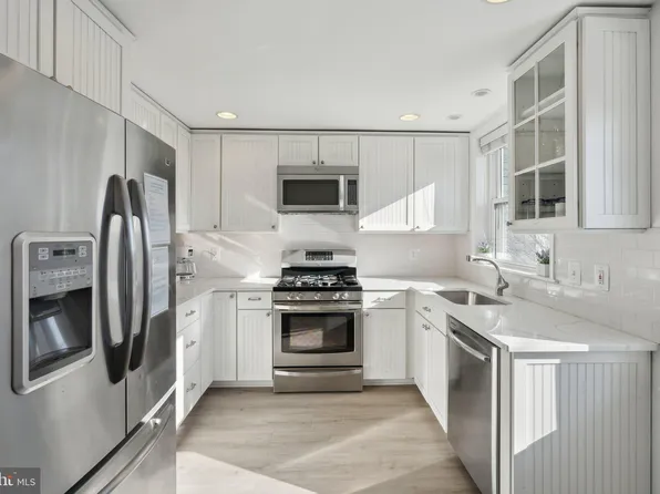 3612 Kemper Rd, Arlington, VA 22206